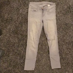 Light grey skinny jeans